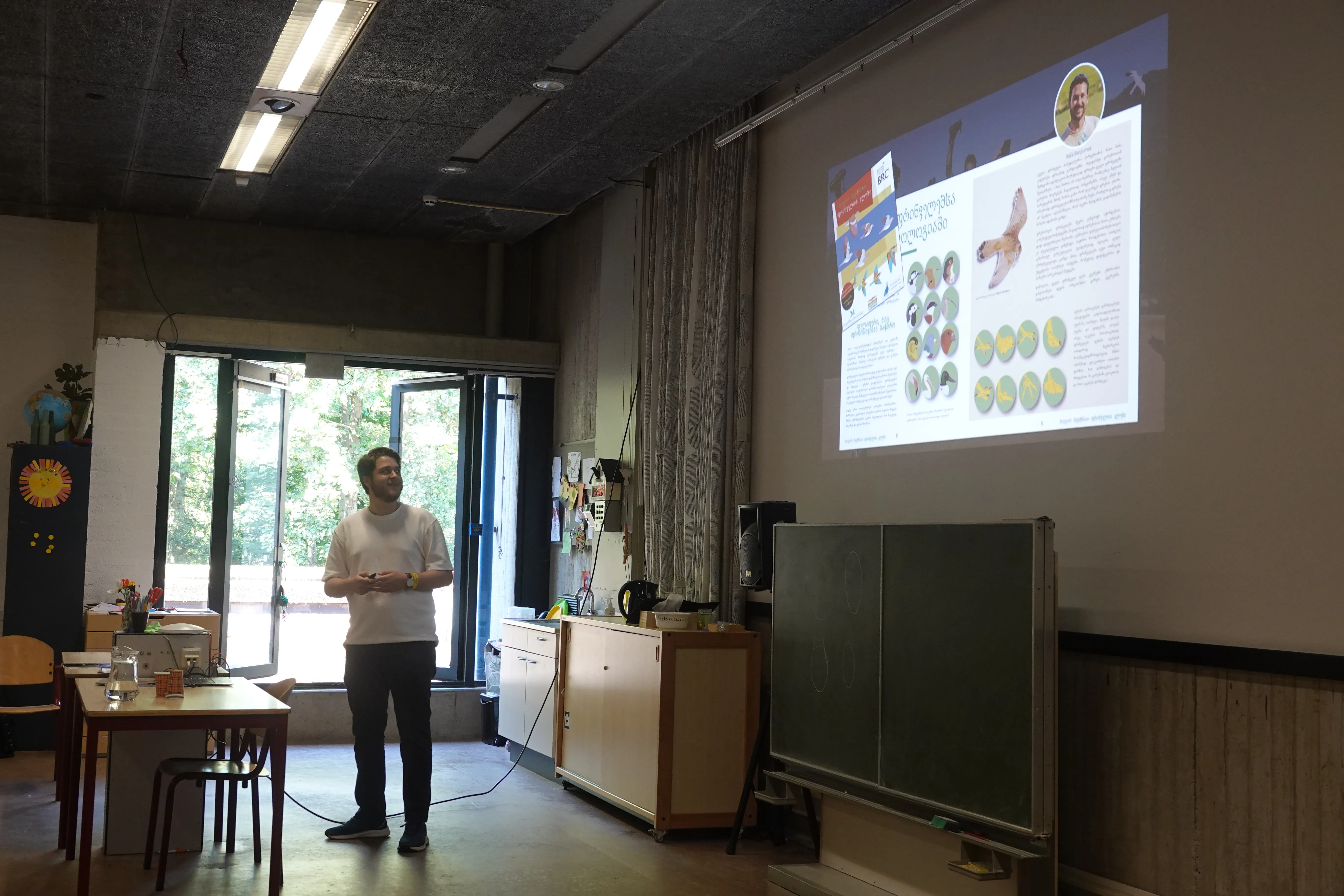 Tohar Tal presenting at This Side of Paradise